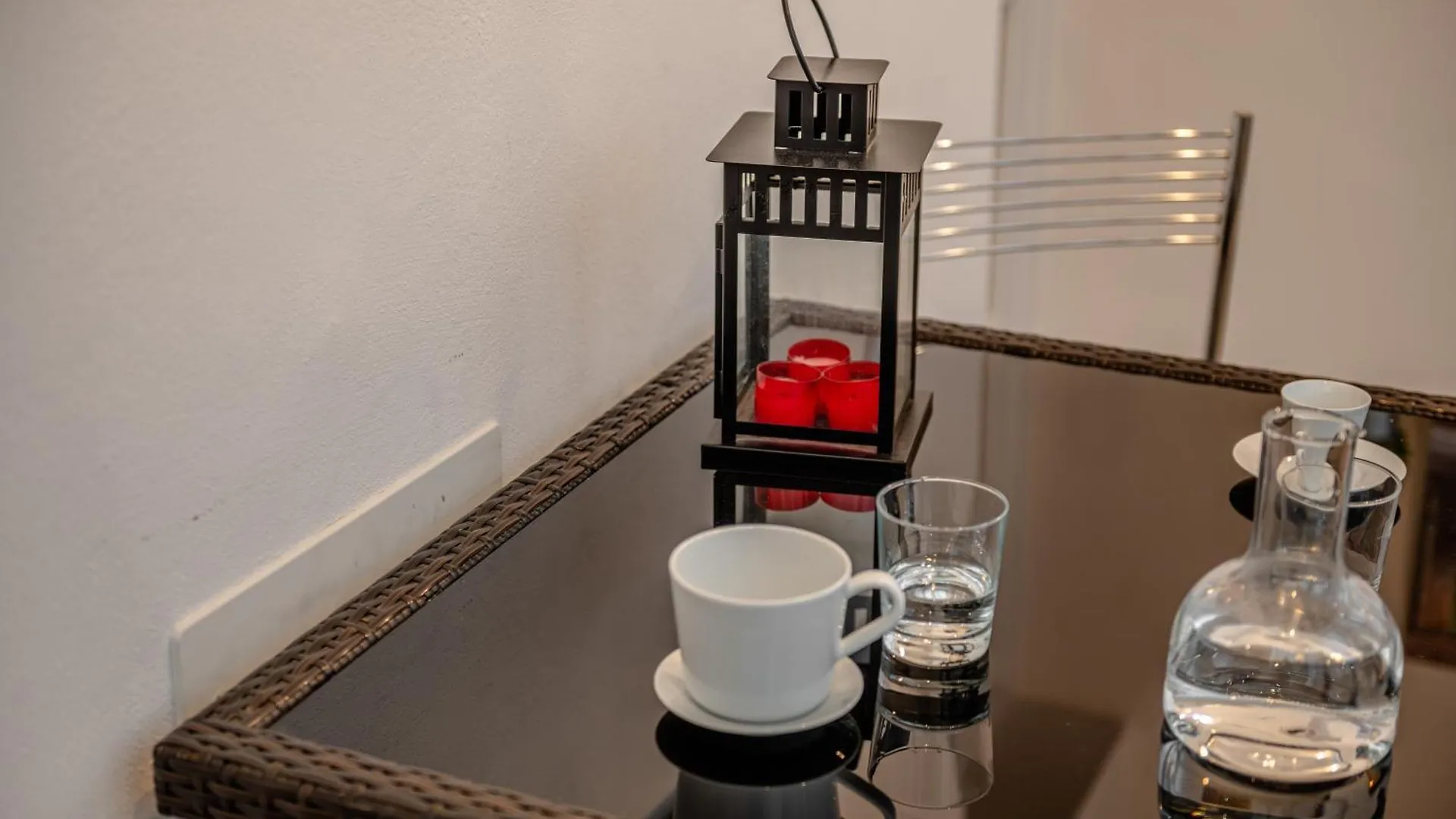 Courtyard Nest Apartment Florence Italy